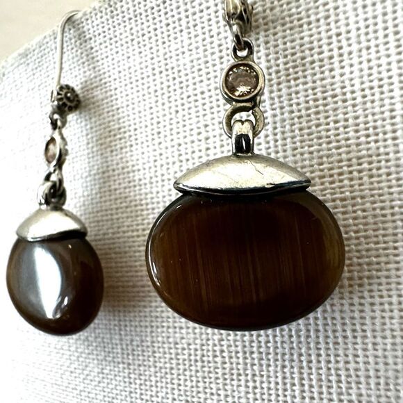 Monet Brown Glass Dangle Earrings - Picture 3 of 8